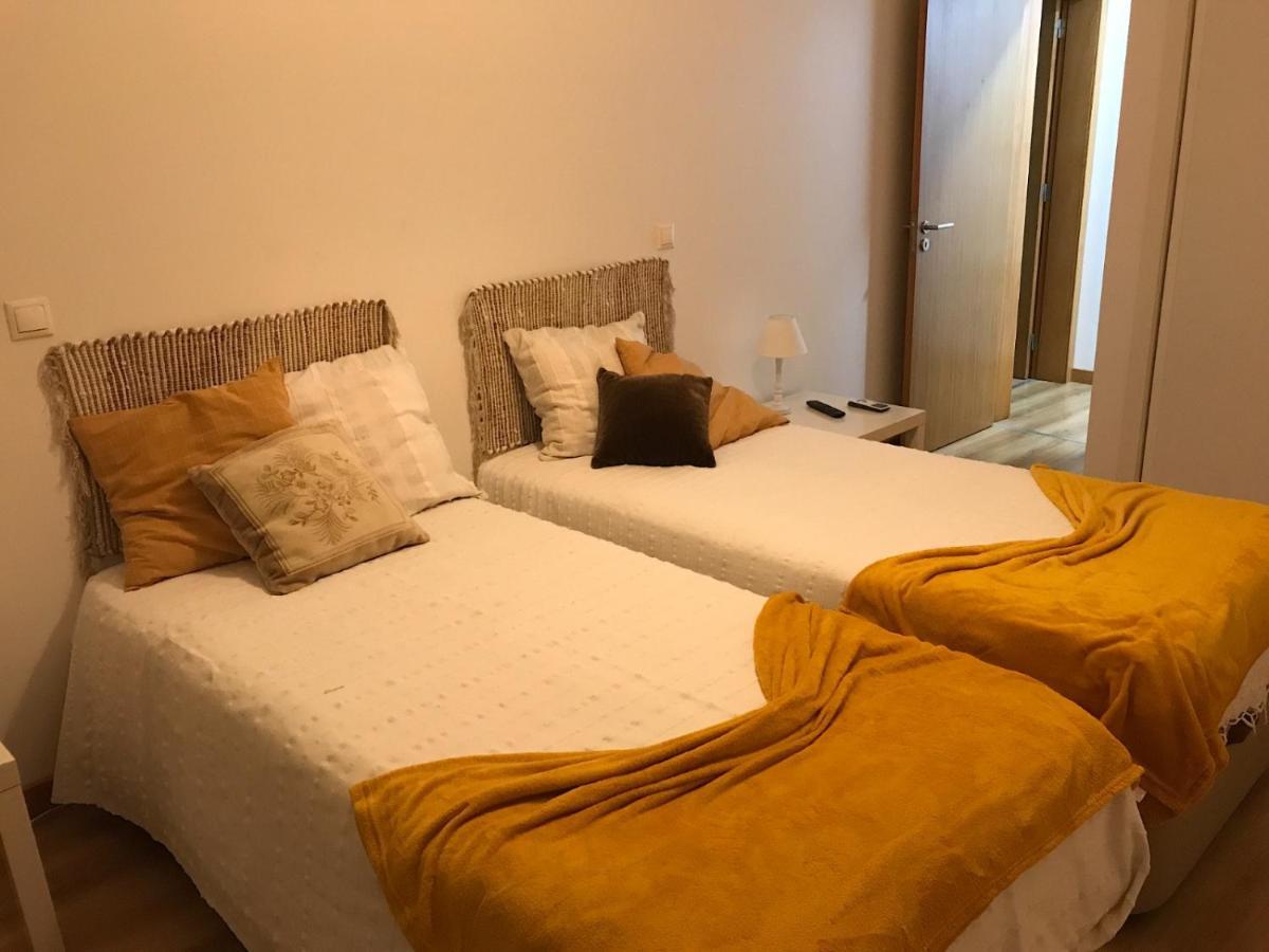 Costa Apartments Ponta Delgada  Bagian luar foto