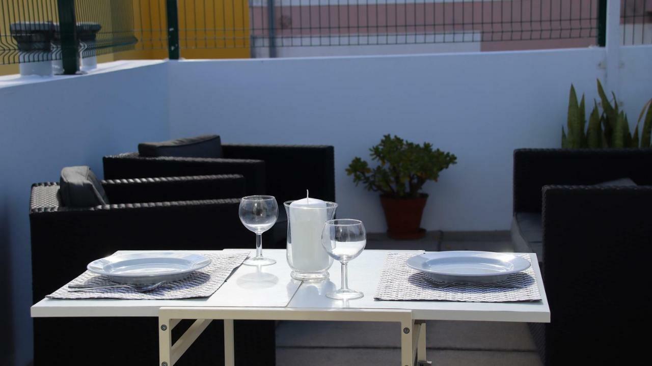 Costa Apartments Ponta Delgada  Bagian luar foto